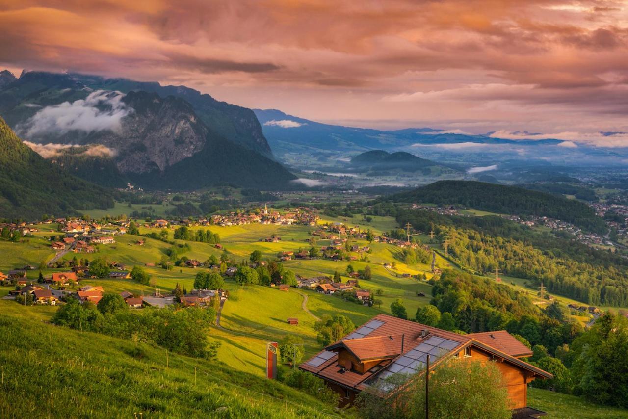 Auszeit-Hotel Z Aeschiried Aeschi Bei Spiez Bagian luar foto