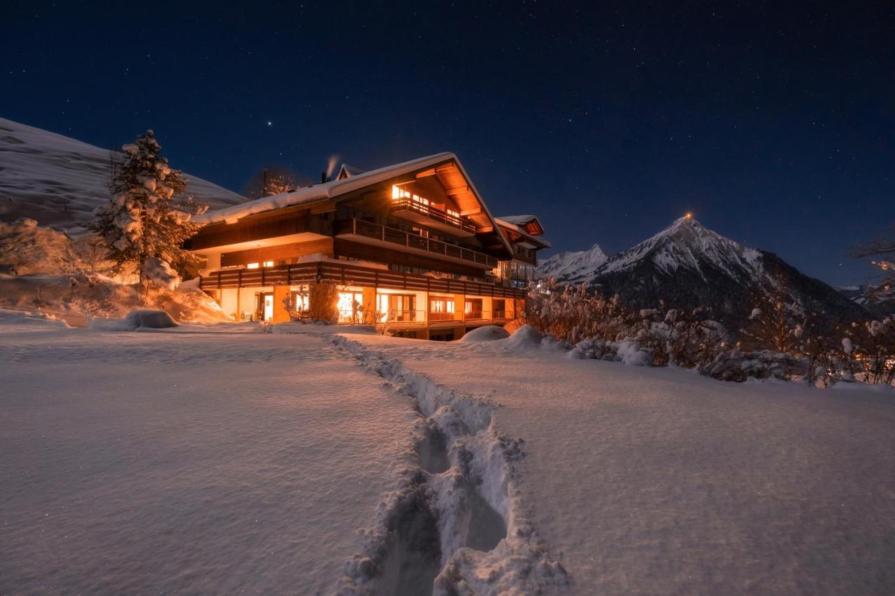 Auszeit-Hotel Z Aeschiried Aeschi Bei Spiez Bagian luar foto
