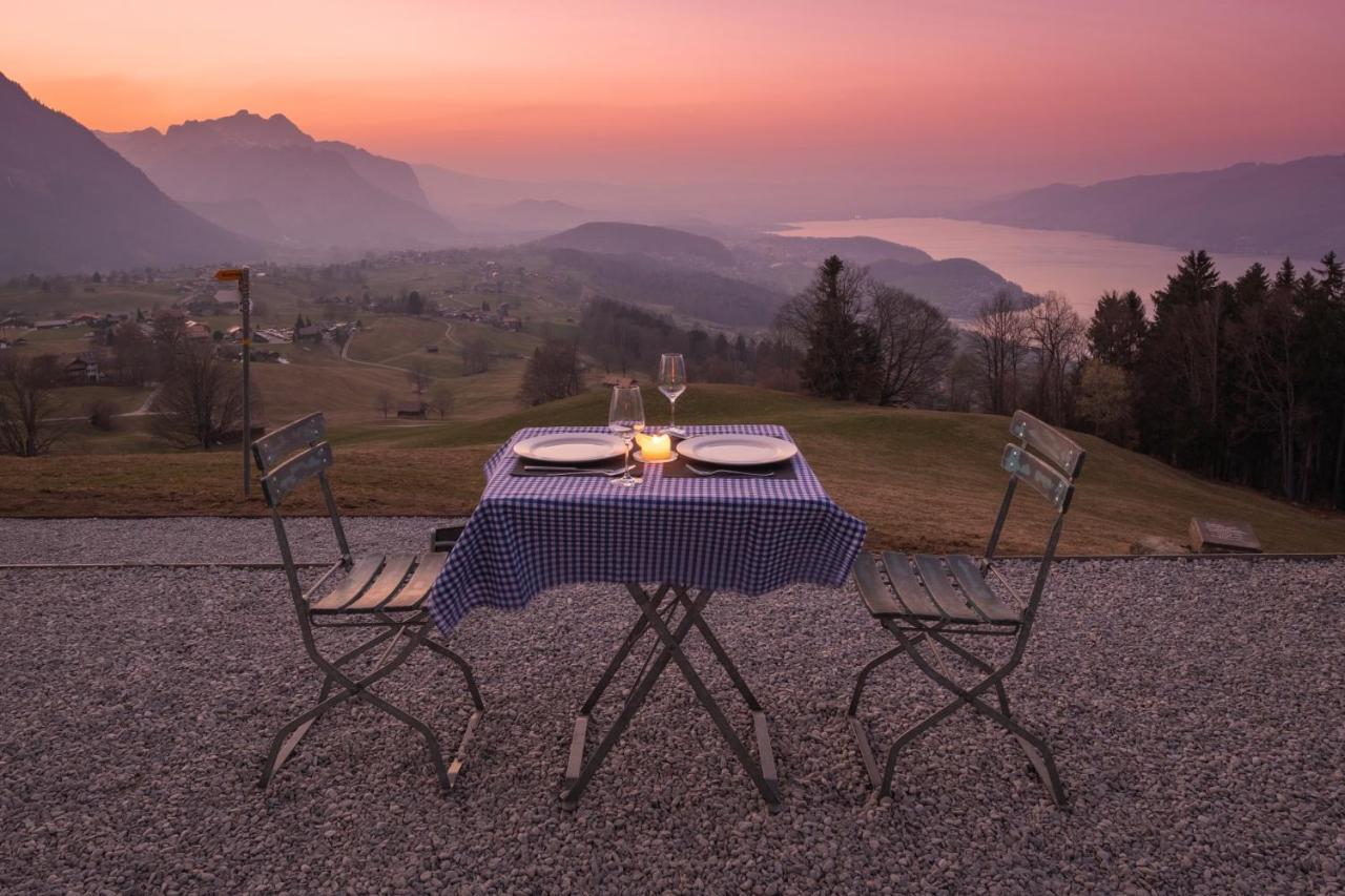 Auszeit-Hotel Z Aeschiried Aeschi Bei Spiez Bagian luar foto