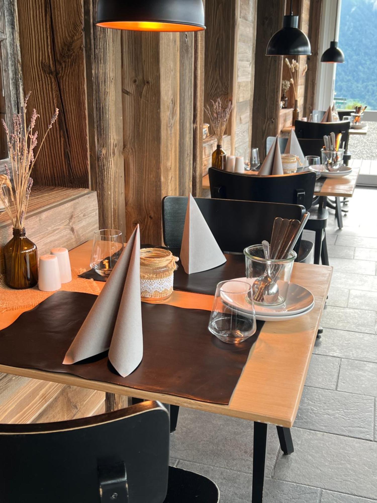 Auszeit-Hotel Z Aeschiried Aeschi Bei Spiez Bagian luar foto