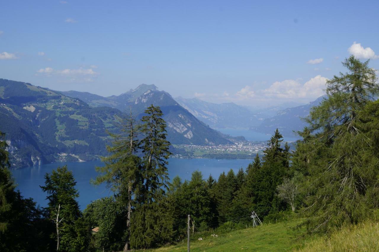 Auszeit-Hotel Z Aeschiried Aeschi Bei Spiez Bagian luar foto