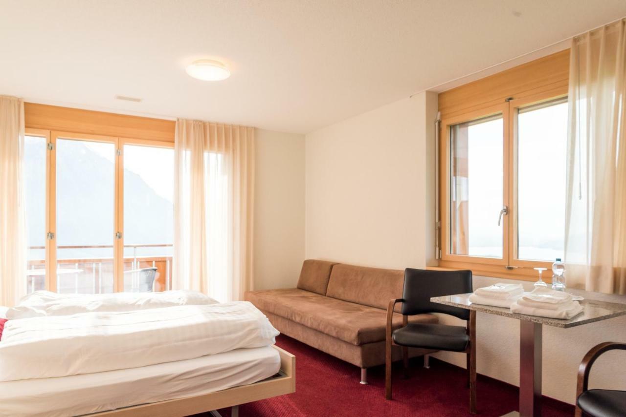 Auszeit-Hotel Z Aeschiried Aeschi Bei Spiez Ruang foto