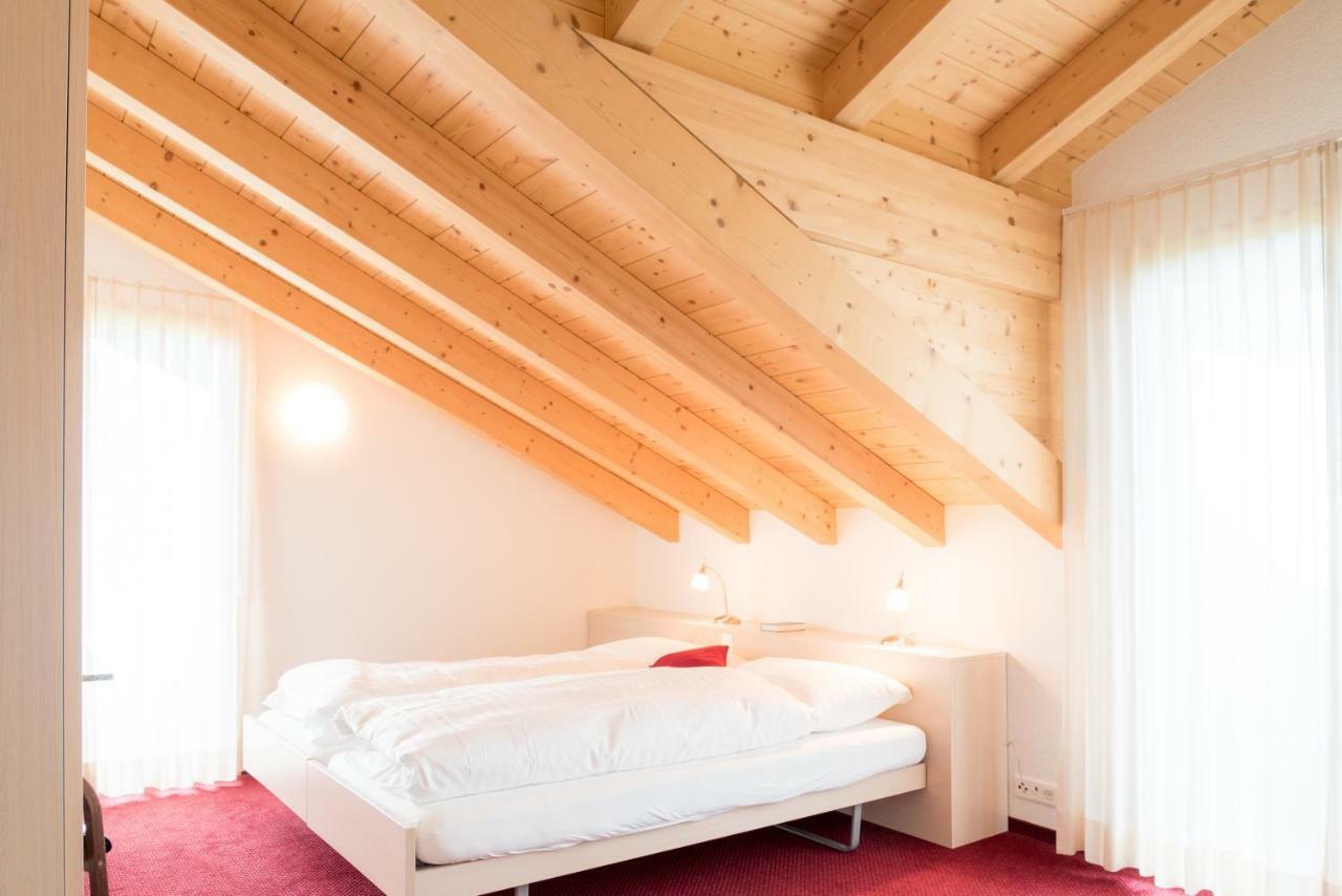 Auszeit-Hotel Z Aeschiried Aeschi Bei Spiez Ruang foto